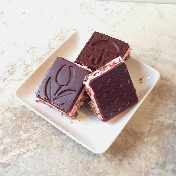cherry almond nanaimo bars