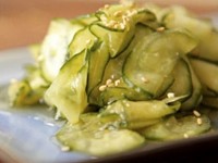 sunomono Japanese cucumber salad