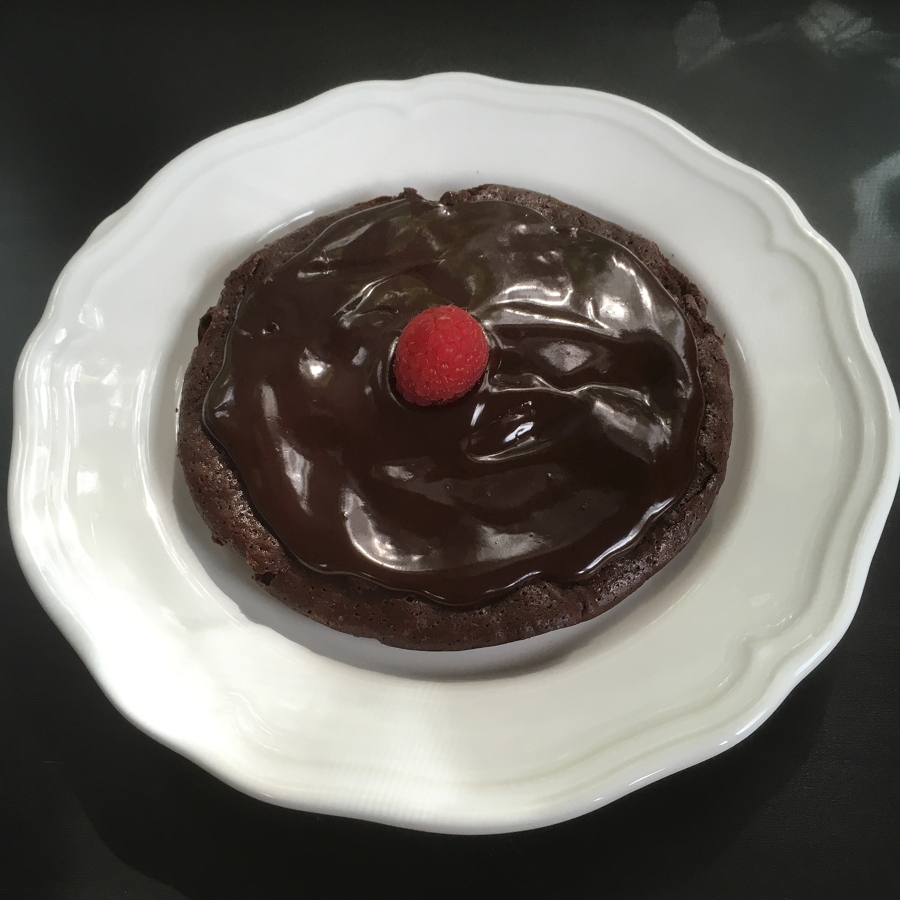 flourless chocolate cake for 2